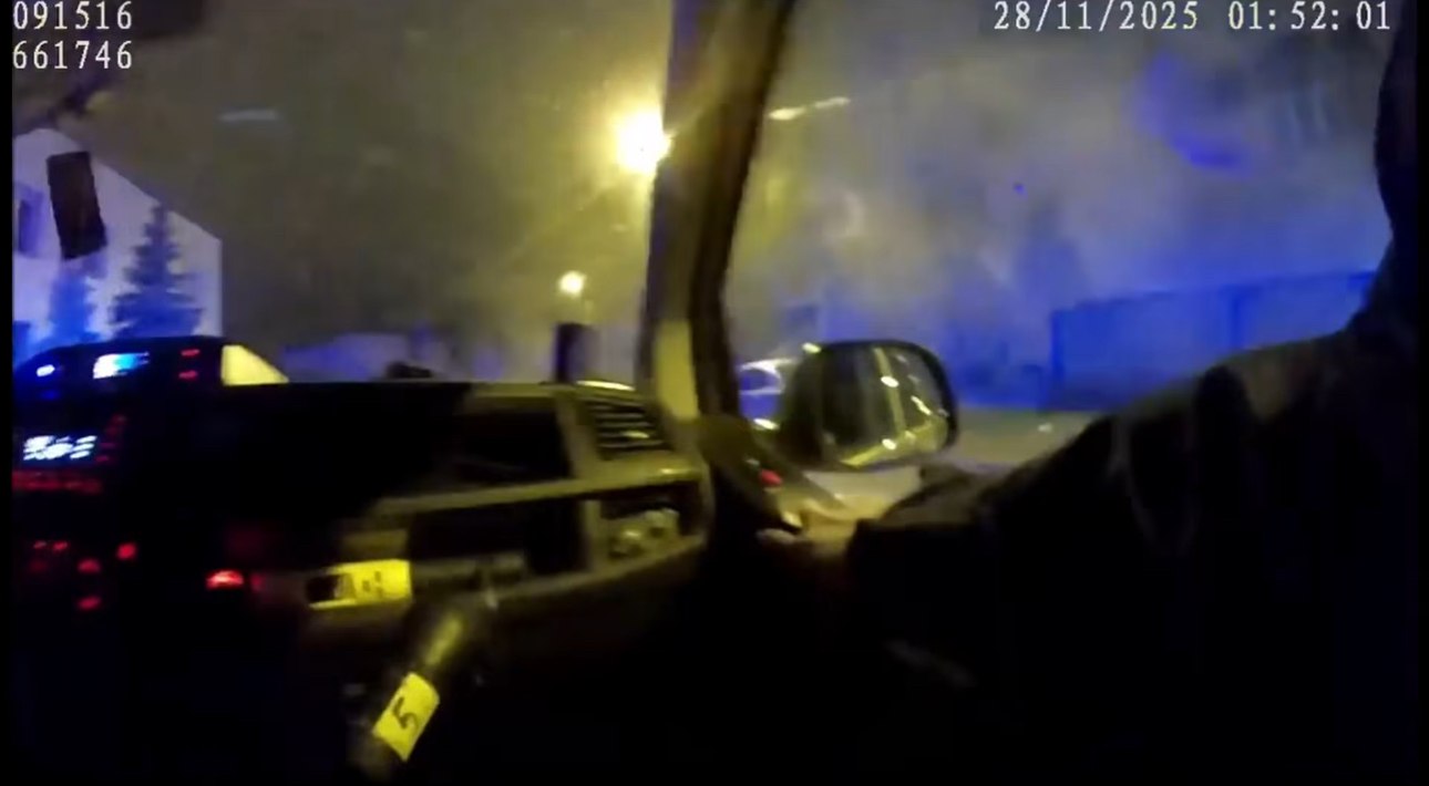 Na rekach wyniesli kobiete