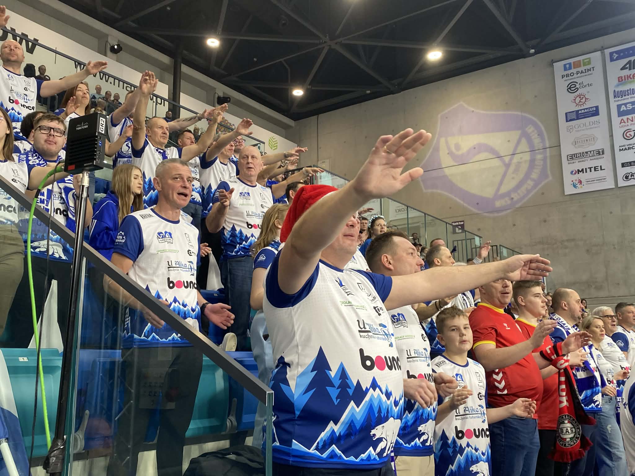 Ostatni mecz w tym roku zakonczony zwyciestwem